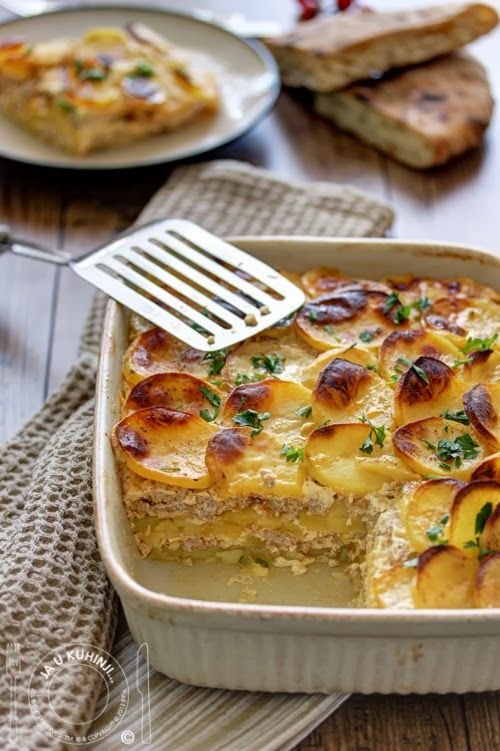 Hungarian Musaka od krompira 50ab7c6f5a585362dbba8b2dc2f21291