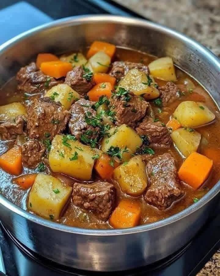 Hearty Beef Stew with Potatoes and Carrots 567AF9E1-1A69-46FC-828B-F4ECBE1F211A